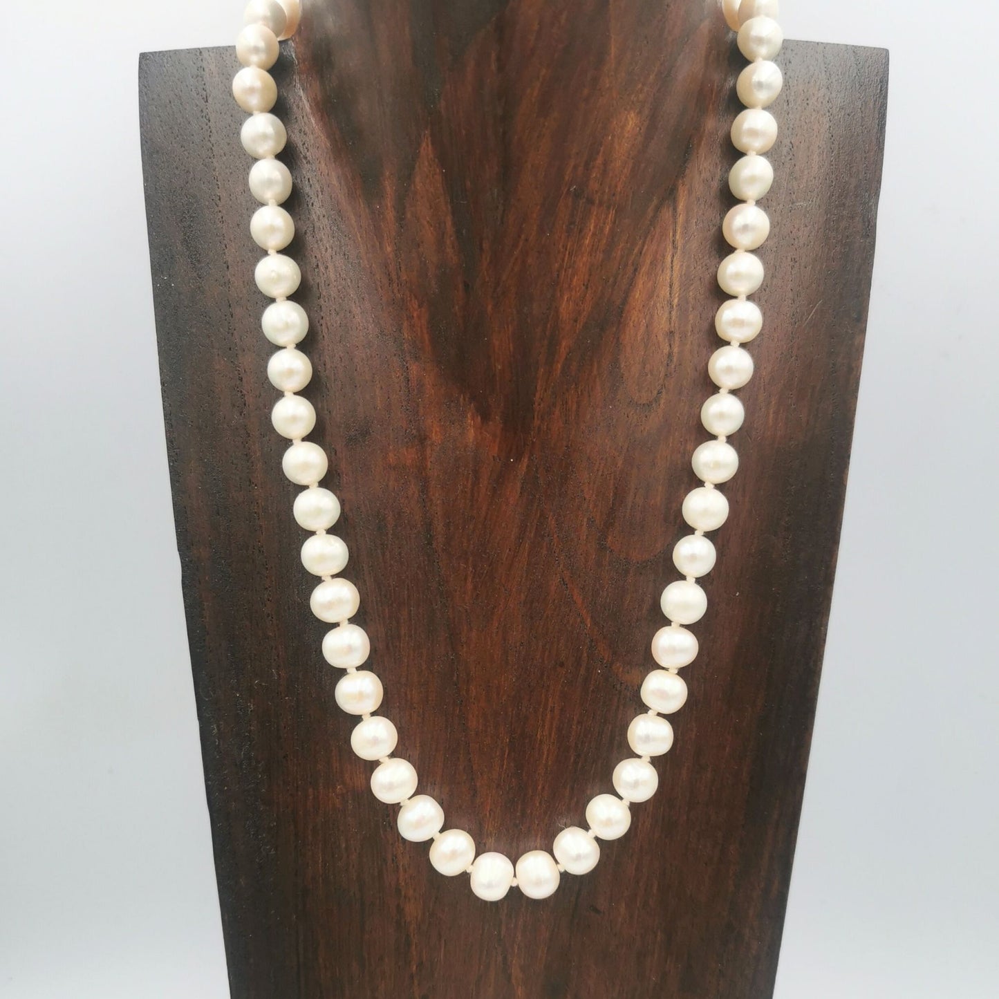 Sumeya Pearl Necklace