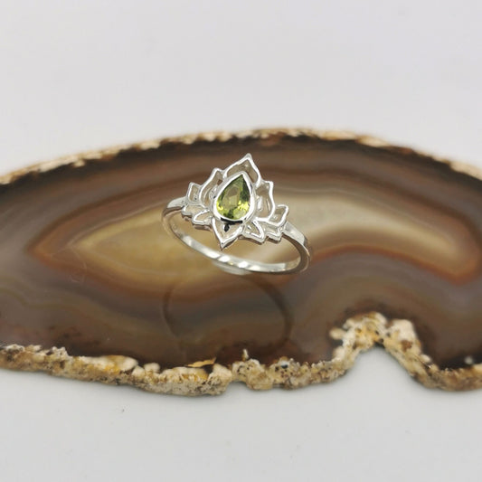 Peridot Lotus Ring