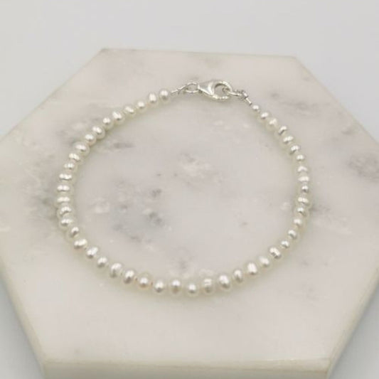 Melinda Pearl Bracelet