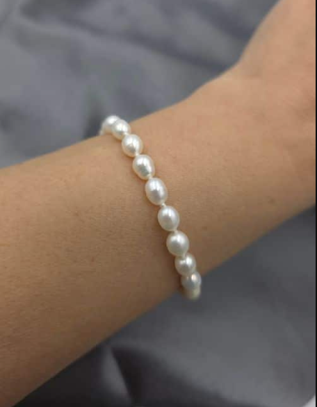 Ally petite white oval rice freshwater pearl bracelet